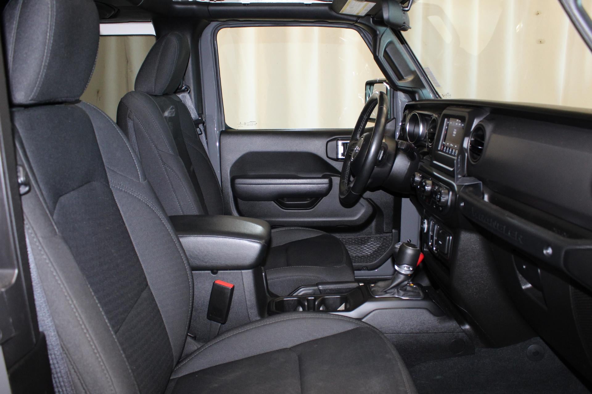 2022 Jeep Wrangler Willys