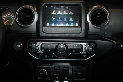 2022 Jeep Wrangler Willys