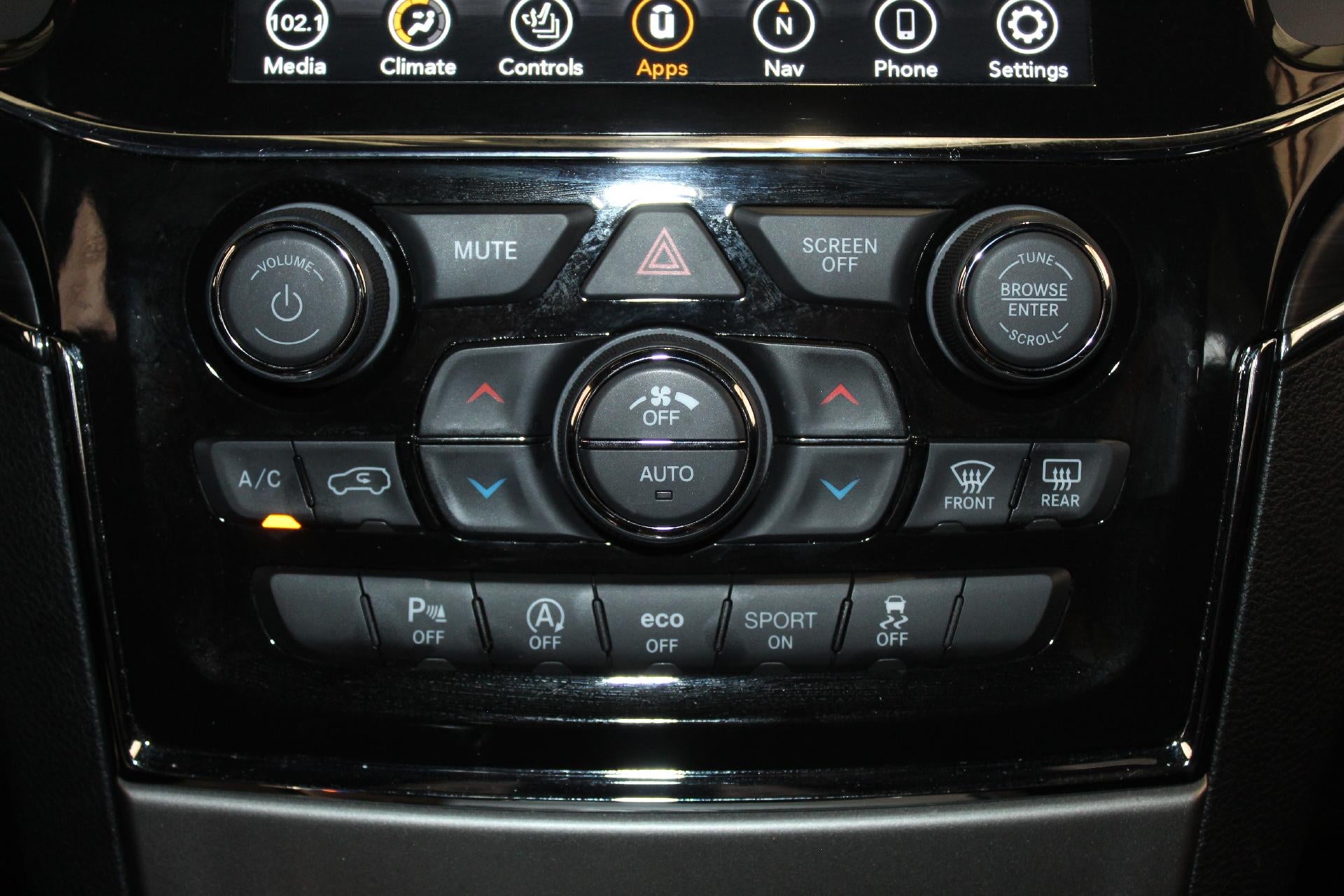 2021 Jeep Grand Cherokee Base