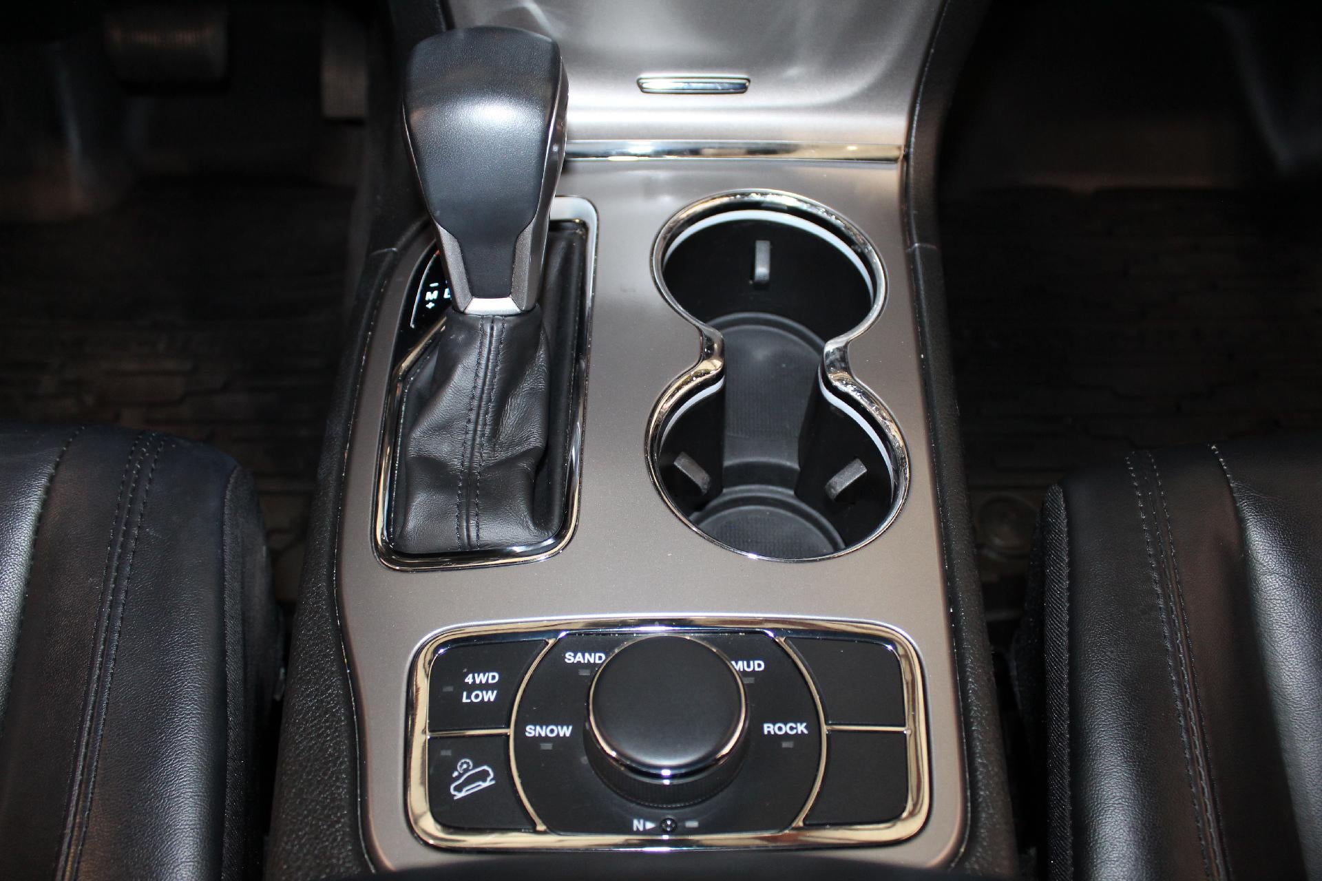 2021 Jeep Grand Cherokee Base