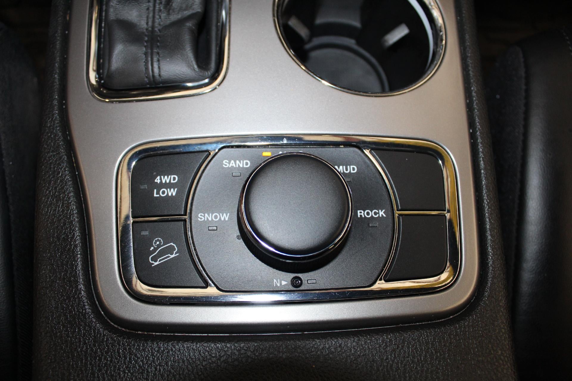 2021 Jeep Grand Cherokee Base