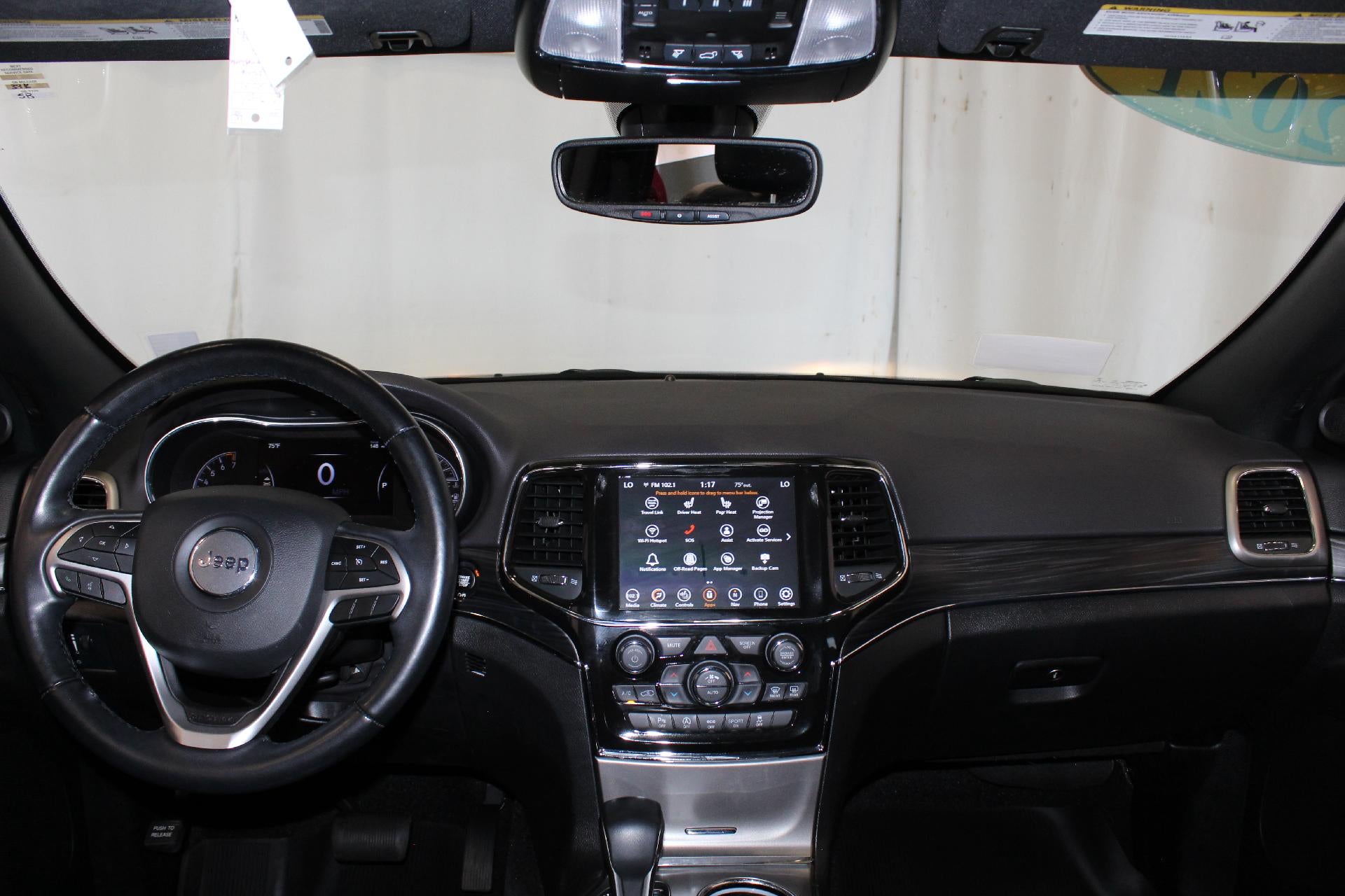 2021 Jeep Grand Cherokee Base