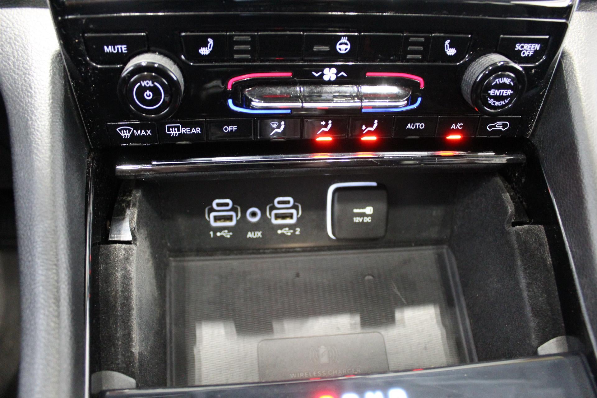2022 Jeep Grand Cherokee L Laredo 4x4