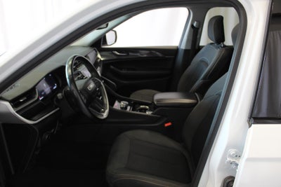 2022 Jeep Grand Cherokee L Laredo 4x4