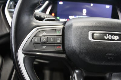 2022 Jeep Grand Cherokee L Laredo 4x4