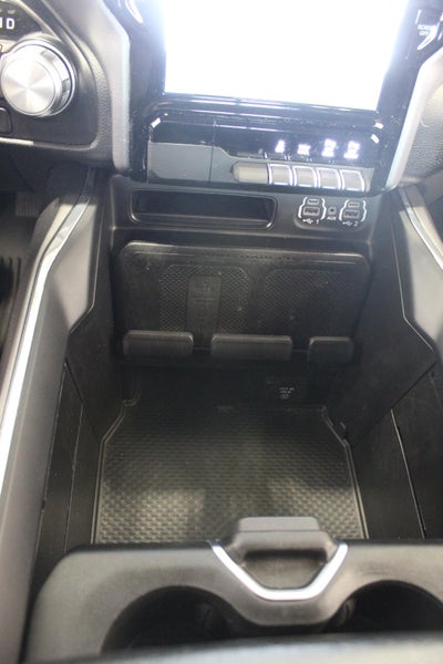 2023 RAM 1500 Laramie Crew Cab 4x4 5'7" Box