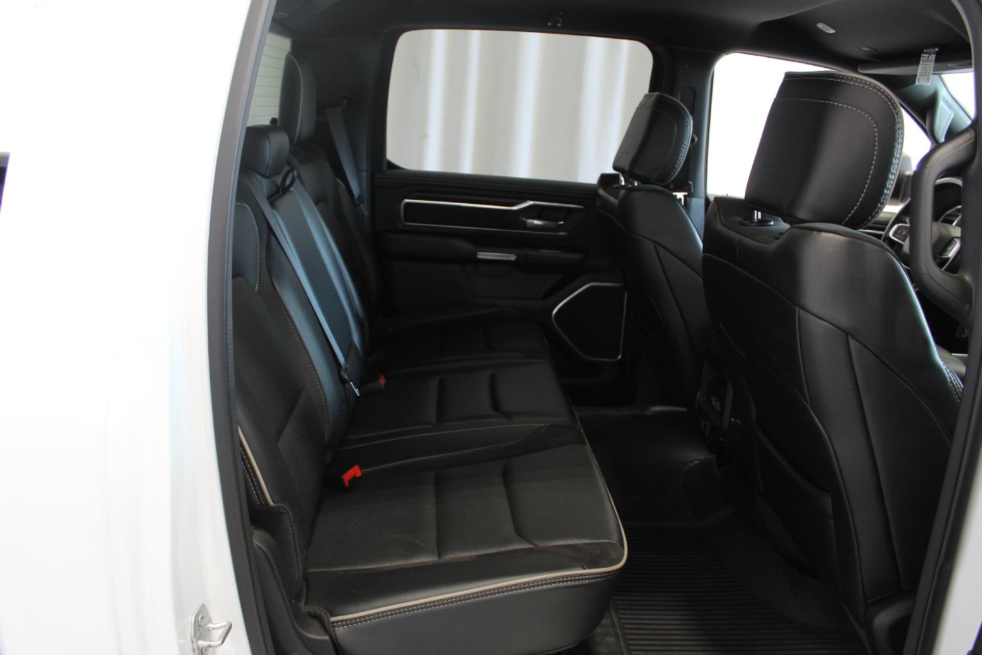 2023 RAM 1500 Laramie Crew Cab 4x4 5'7" Box