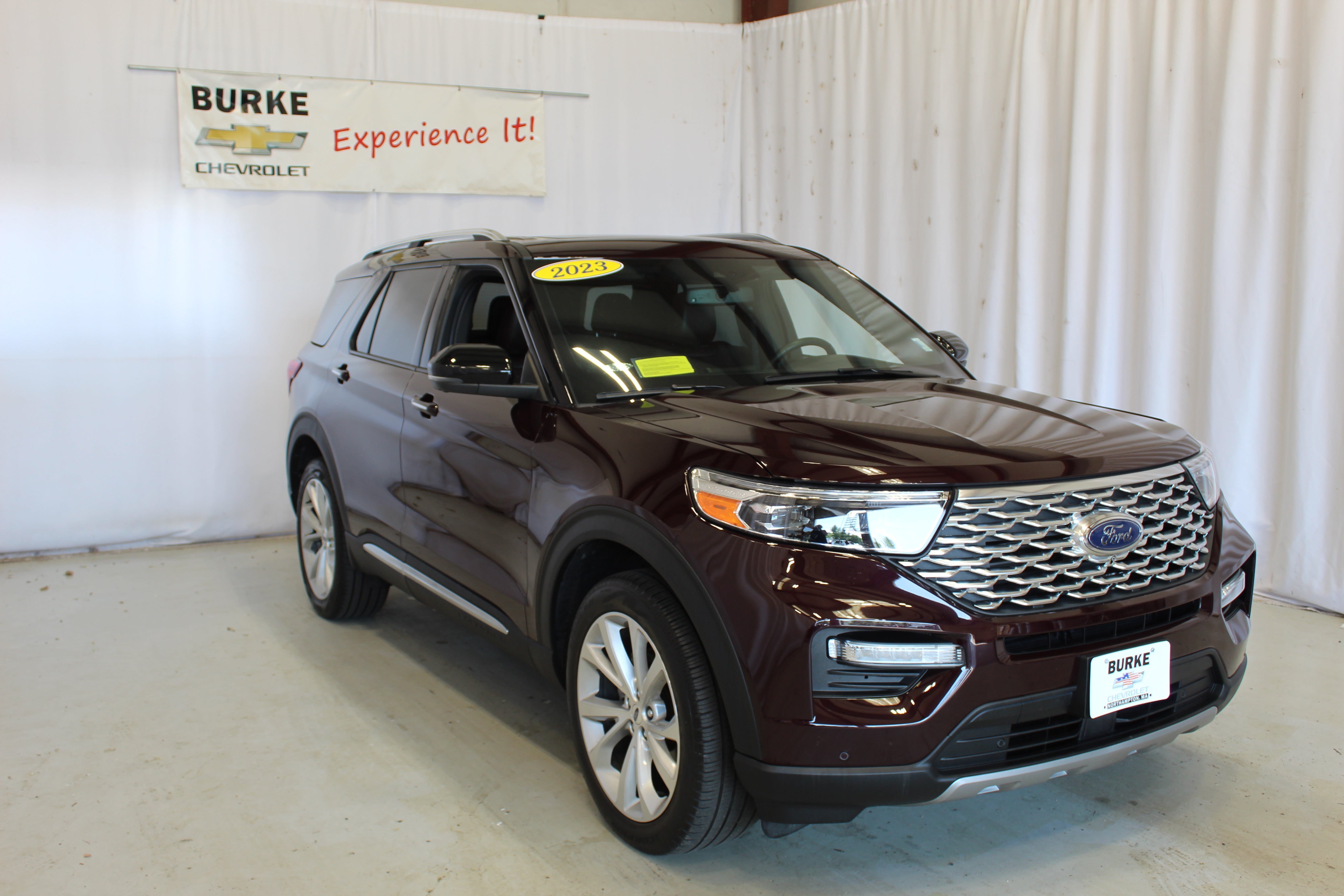 2023 Ford Explorer Platinum
