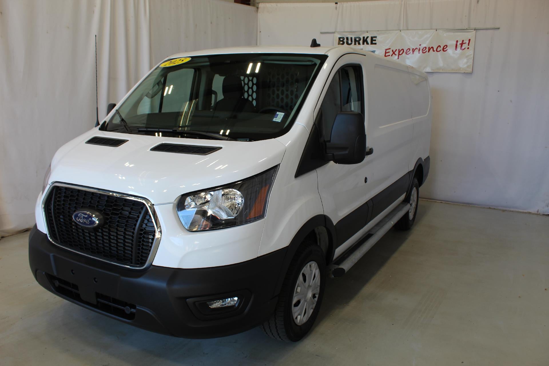 2025 Ford Transit Cargo Van Base