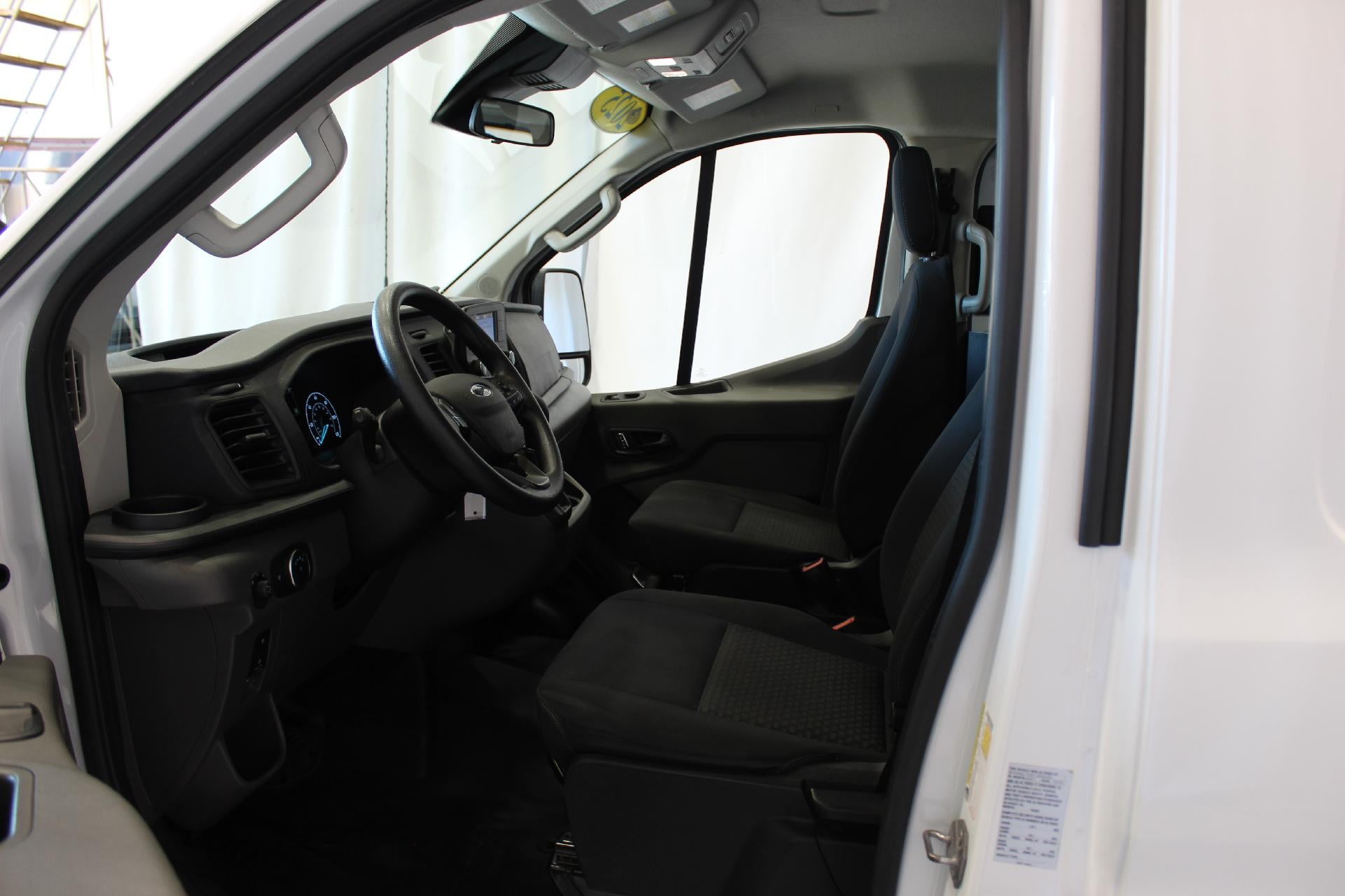 2025 Ford Transit Cargo Van Base