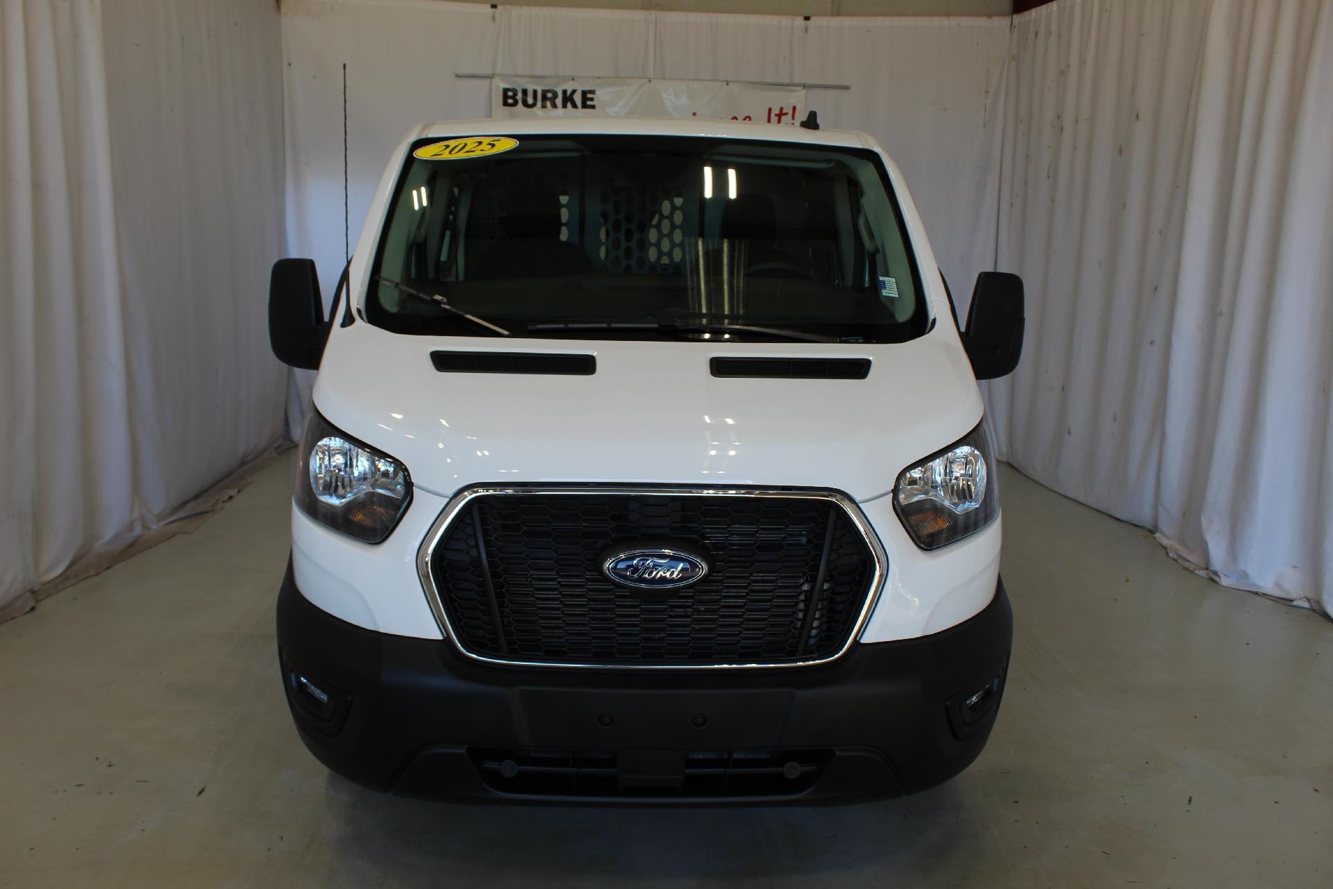 2025 Ford Transit Cargo Van Base