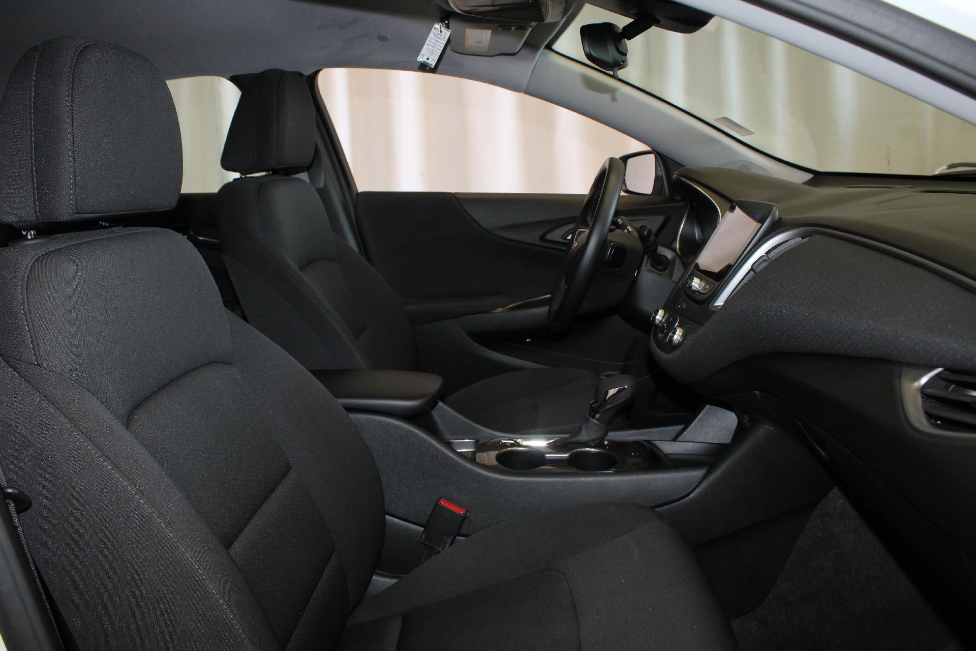 2025 Chevrolet Malibu RS