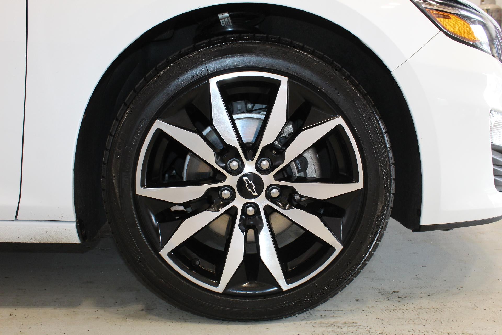 2025 Chevrolet Malibu RS