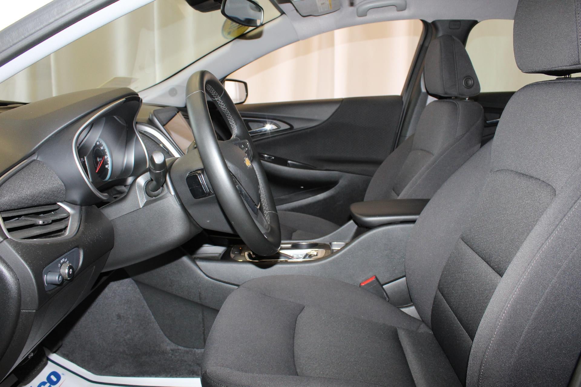 2025 Chevrolet Malibu RS