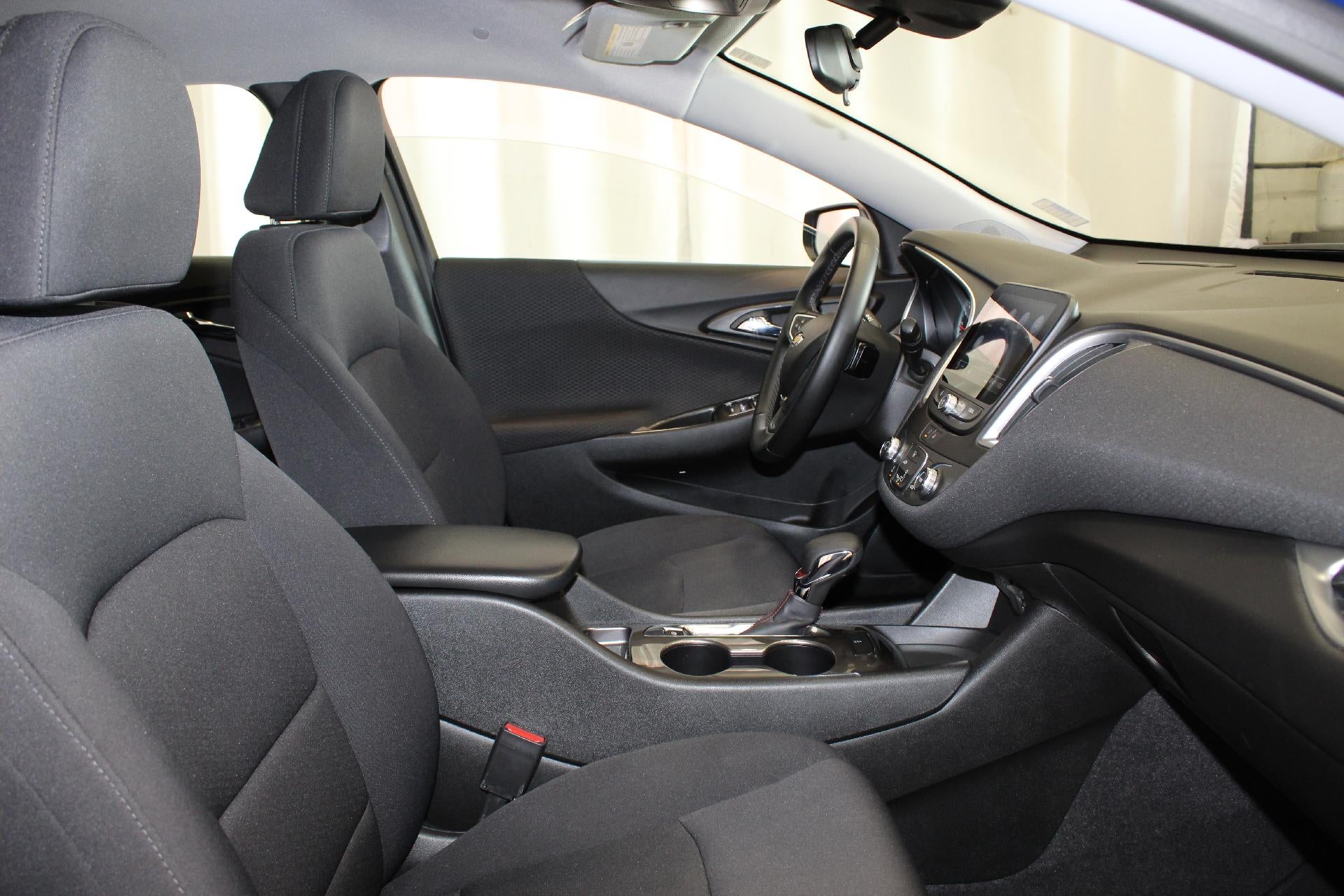 2023 Chevrolet Malibu RS