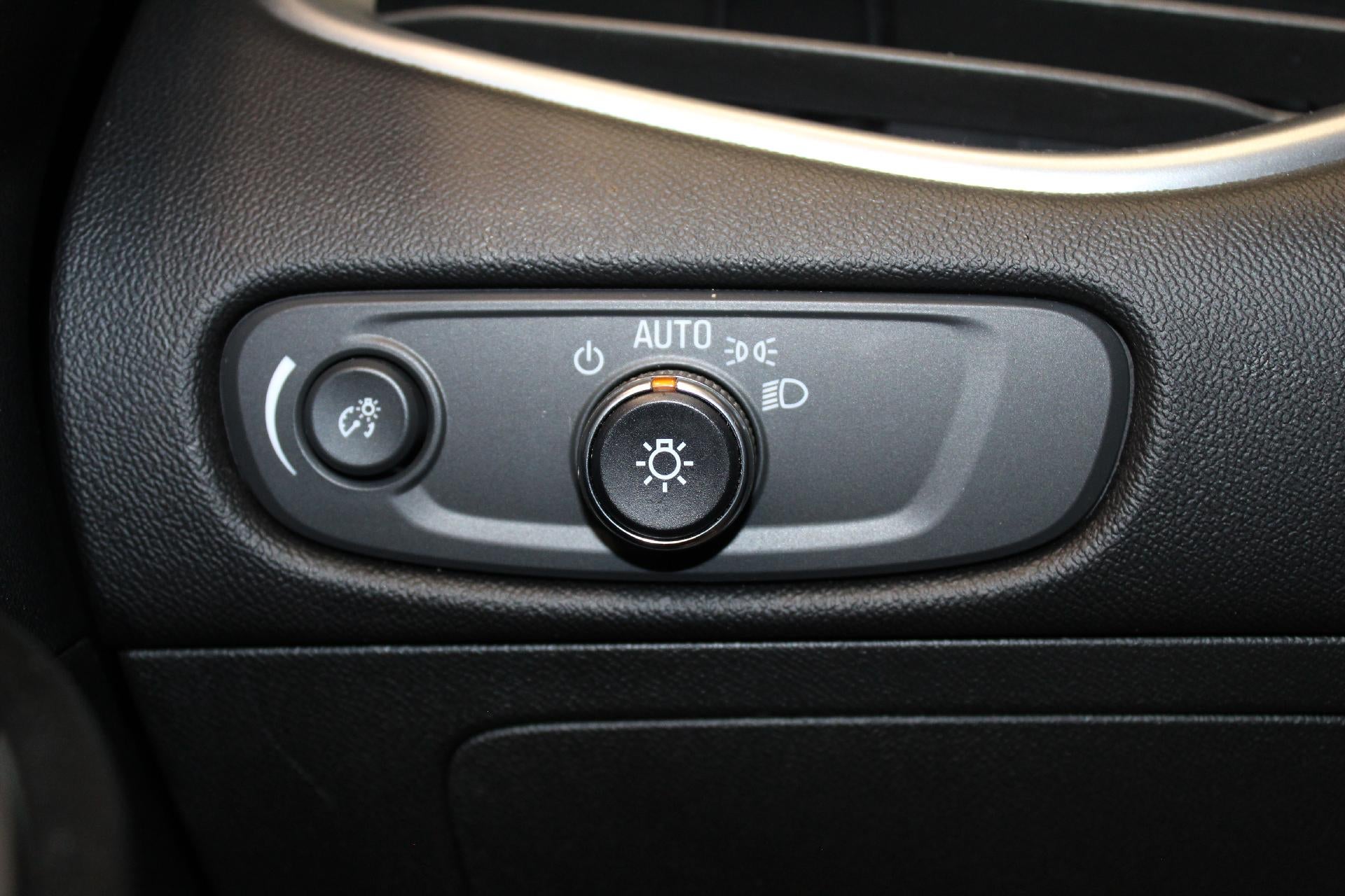 2023 Chevrolet Malibu RS