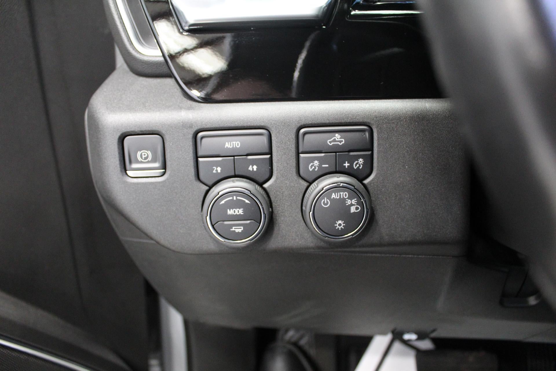 2022 Chevrolet Silverado 1500 LT (2FL)