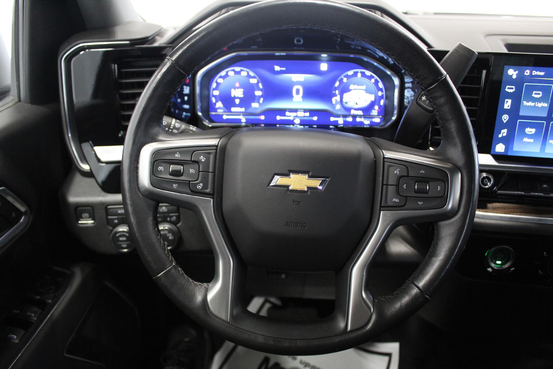 2022 Chevrolet Silverado 1500 LT (2FL)