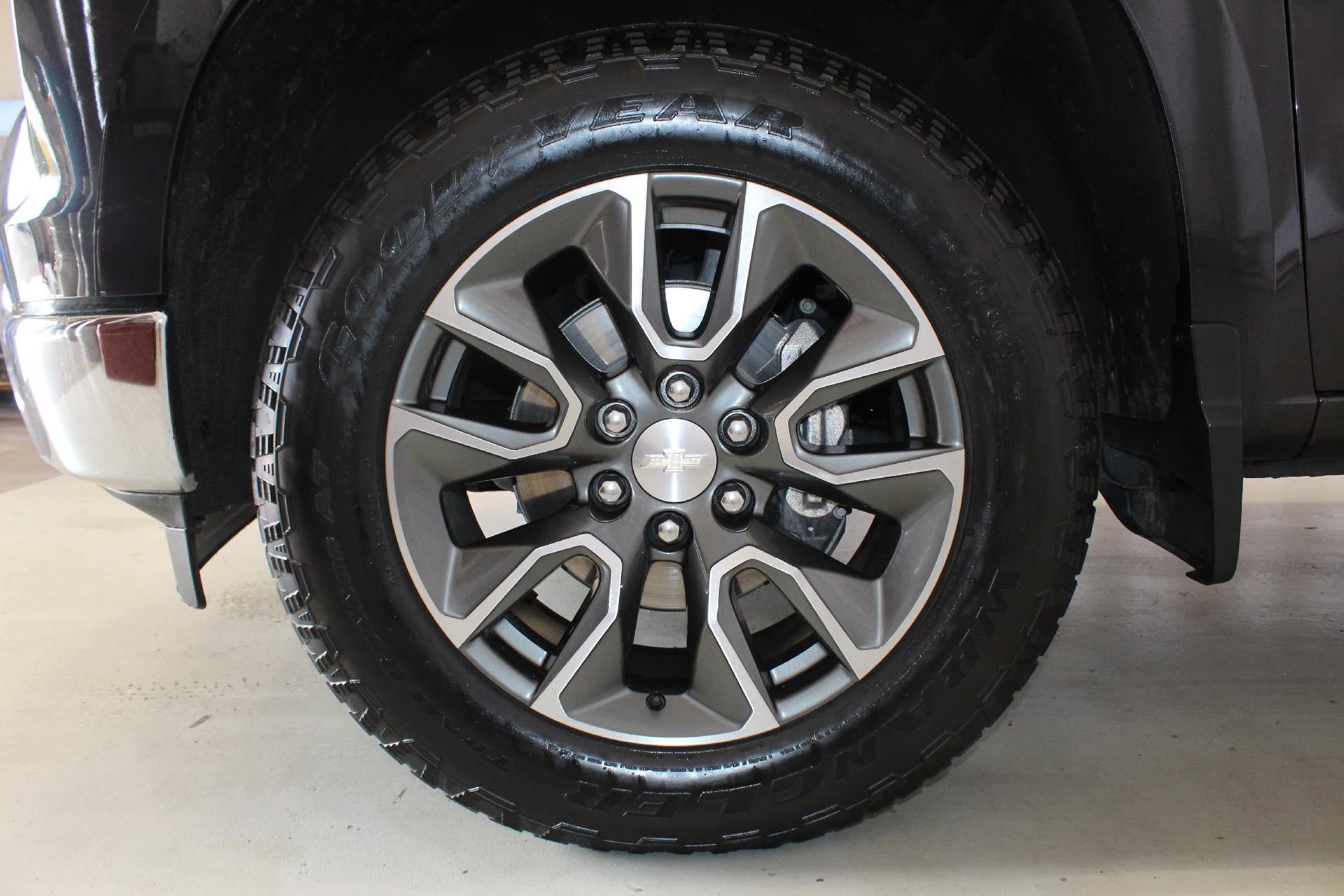 2023 Chevrolet Silverado 1500 LT (2FL)