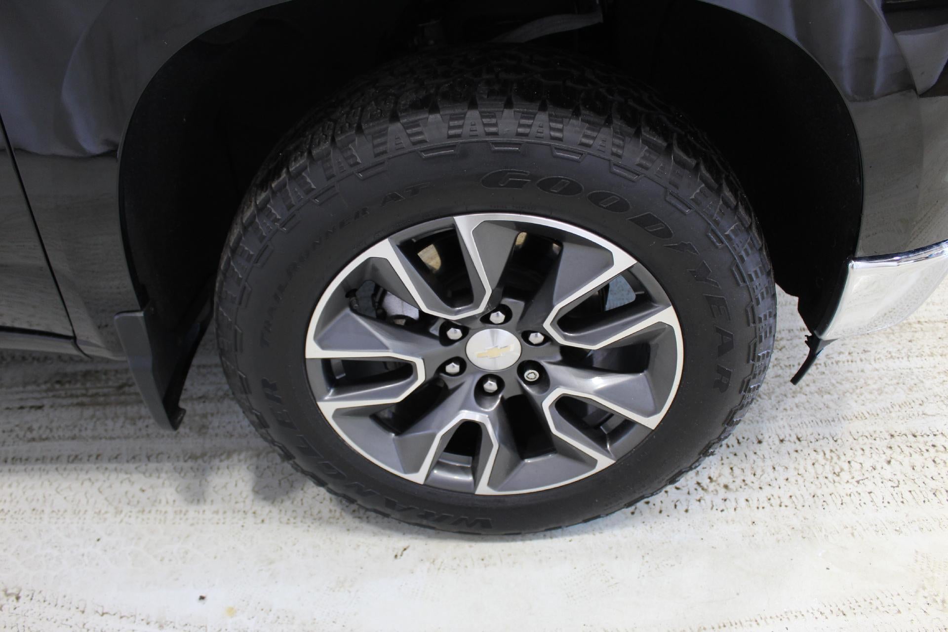 2022 Chevrolet Silverado 1500 LT (2FL)