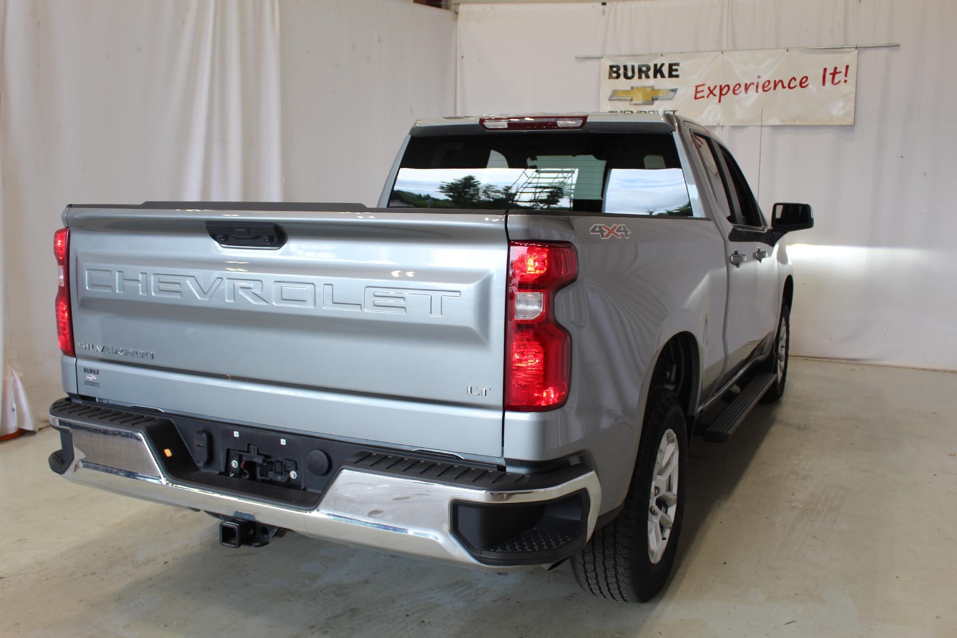 2025 Chevrolet Silverado 1500 LT (2FL)