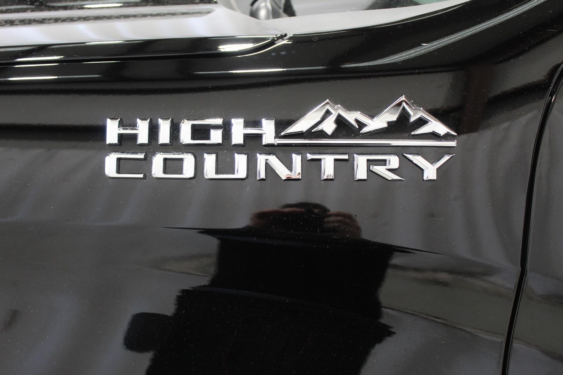 2025 Chevrolet Silverado 1500 High Country