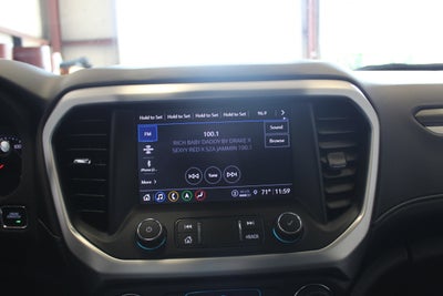 2023 GMC Acadia SLT