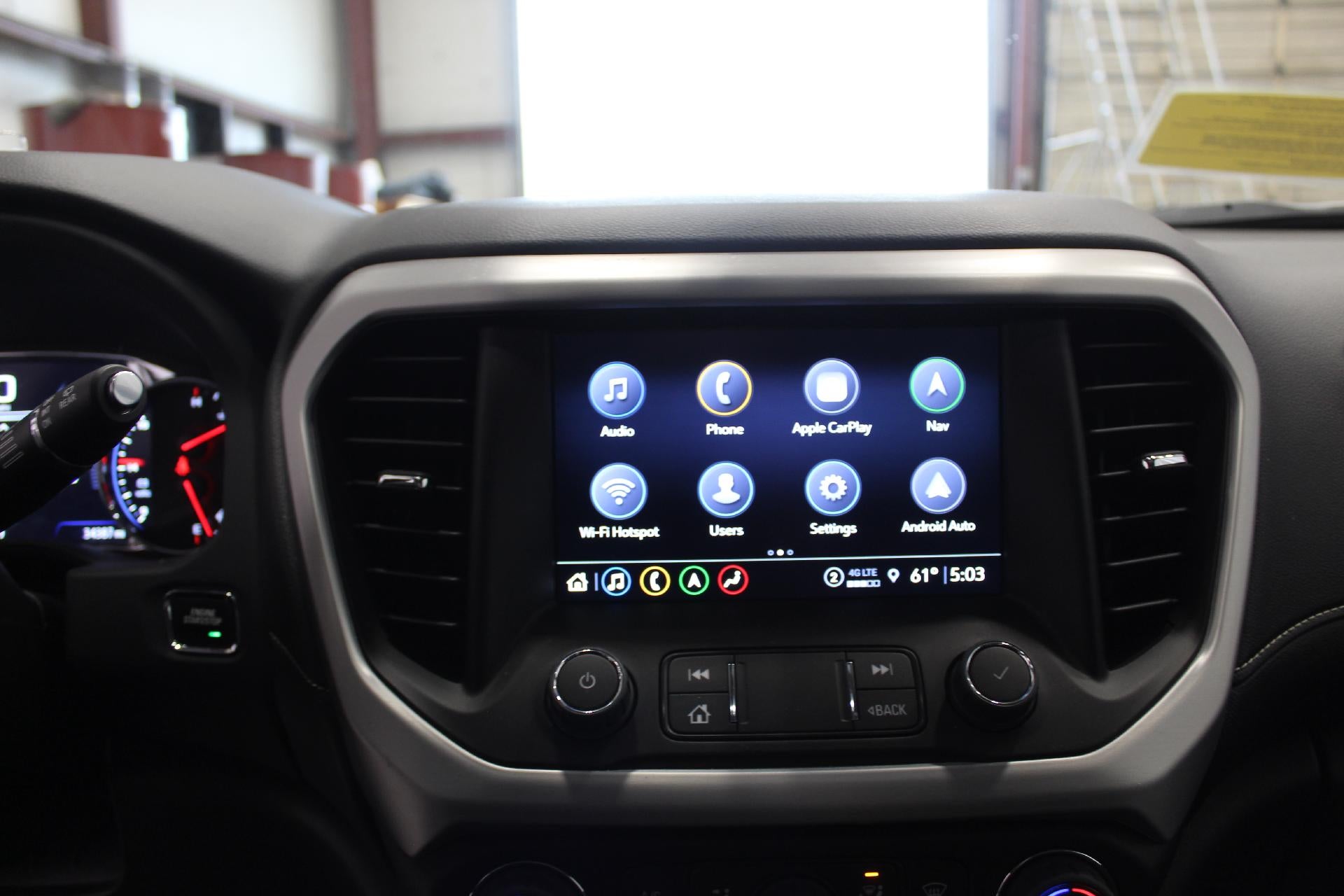 2023 GMC Acadia SLT