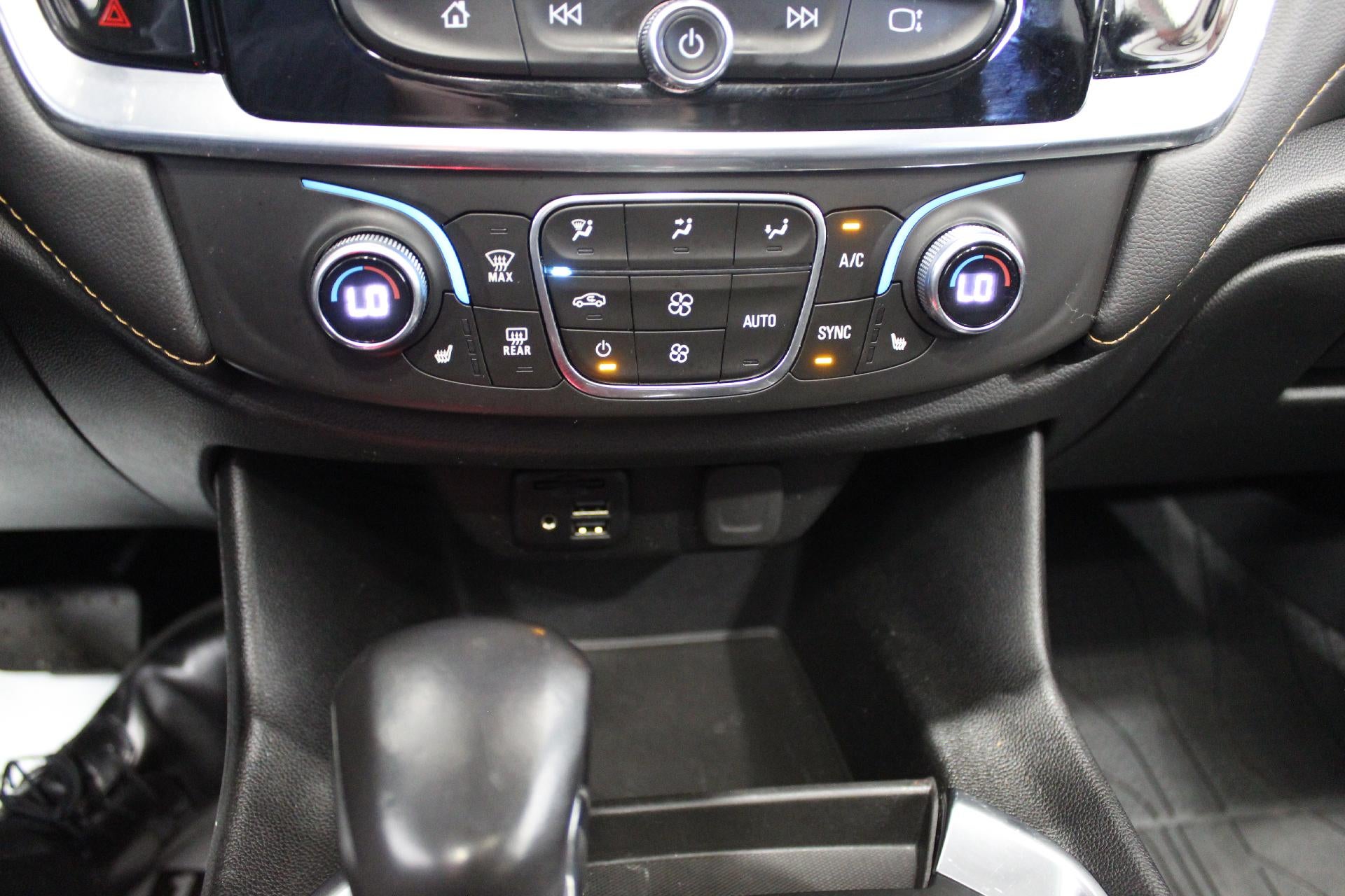 2021 Chevrolet Traverse RS