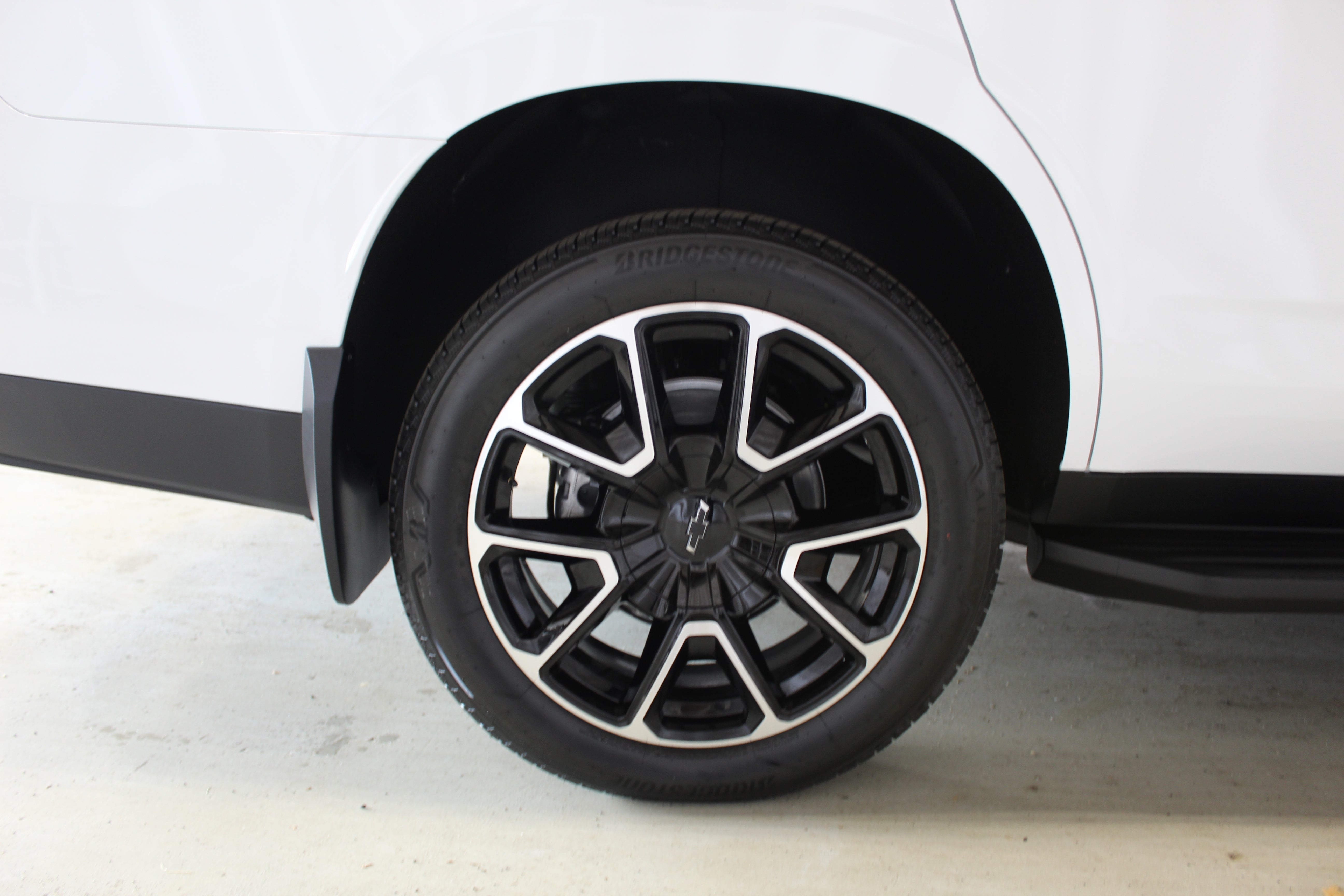 2027 Chevrolet Tahoe RST - Photo 24