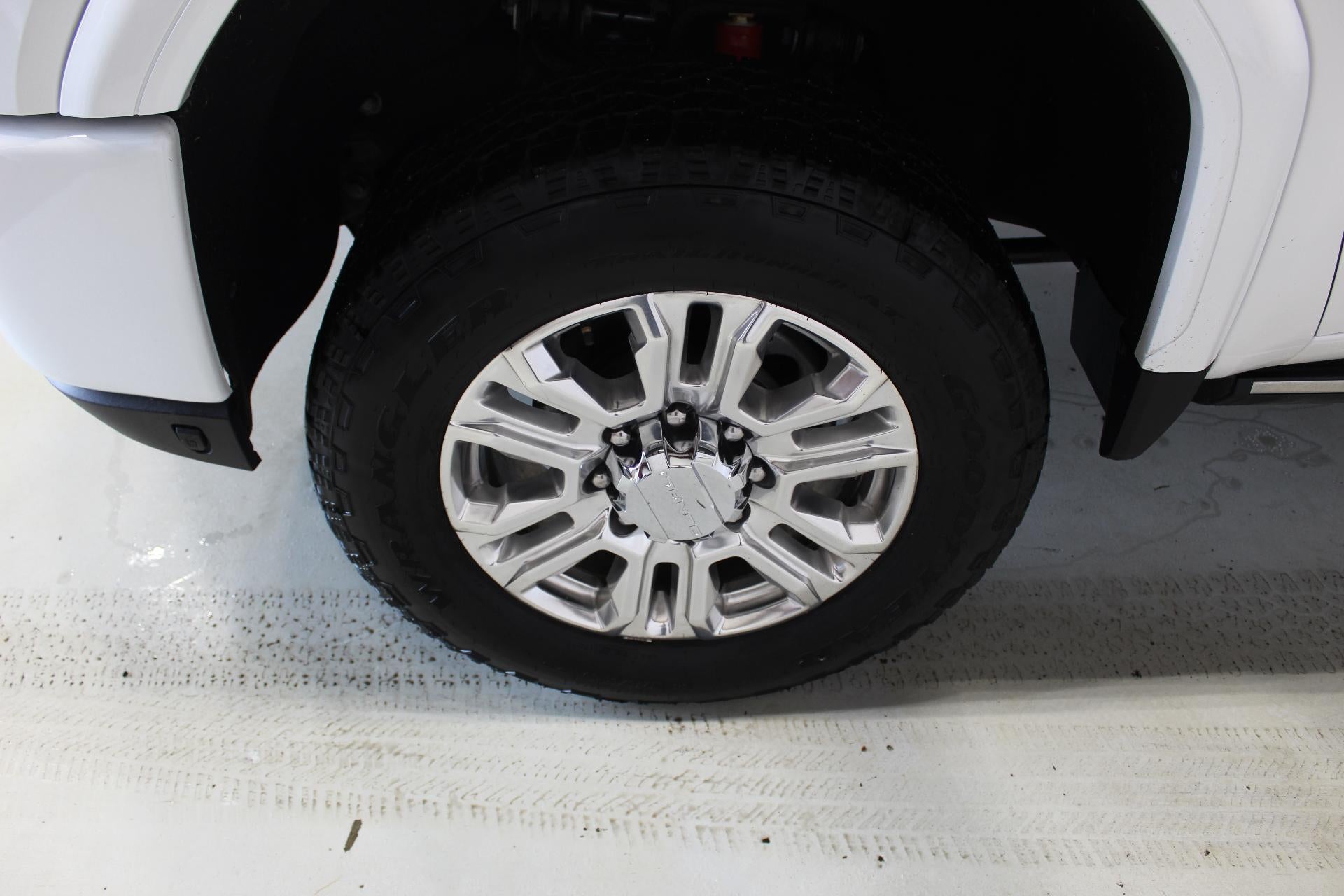 2023 GMC Sierra 3500 HD Denali