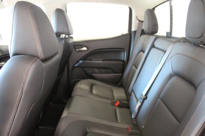 2022 GMC Canyon 4WD AT4 w/Leather