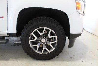 2022 GMC Canyon 4WD AT4 w/Leather