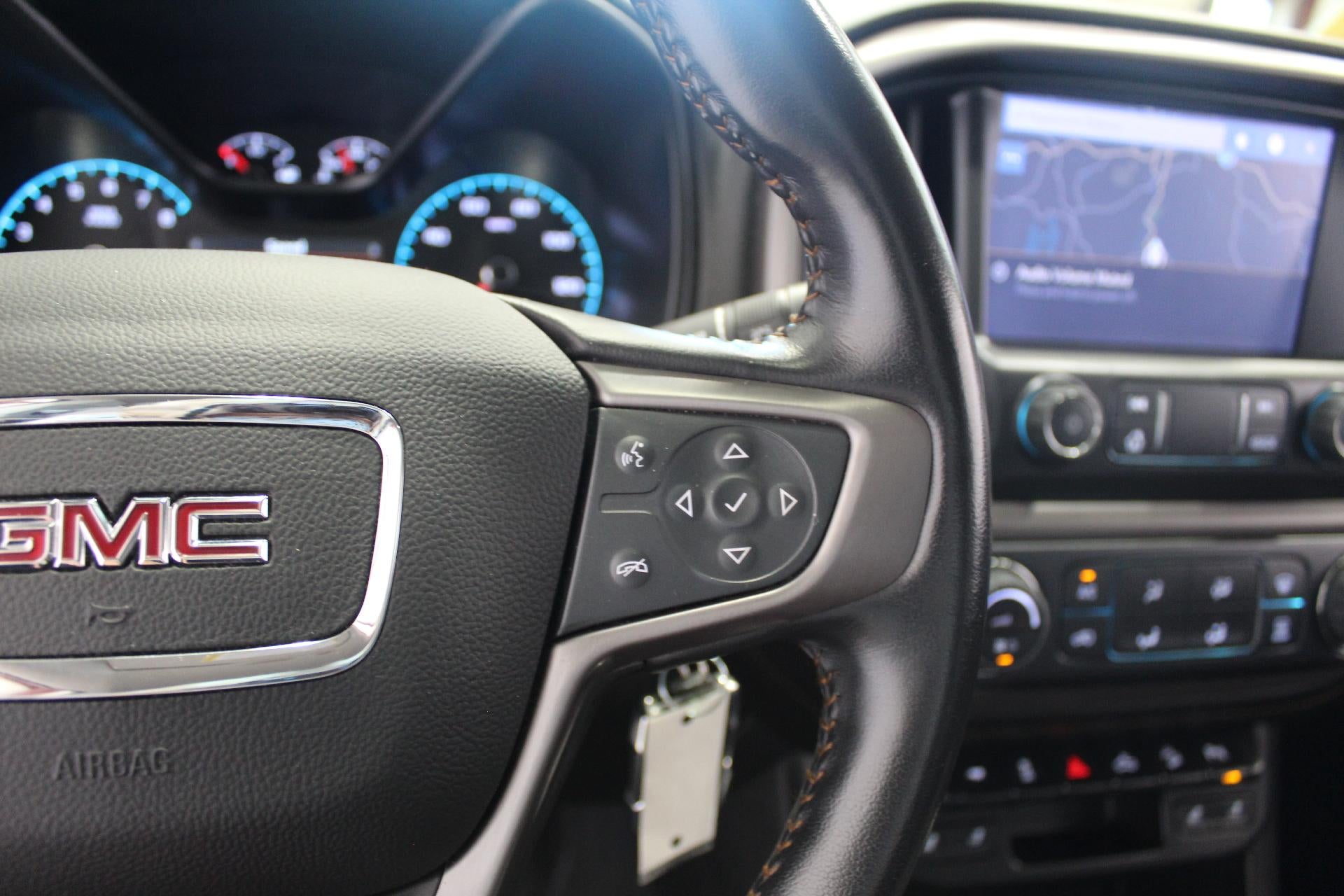 2022 GMC Canyon 4WD AT4 w/Leather