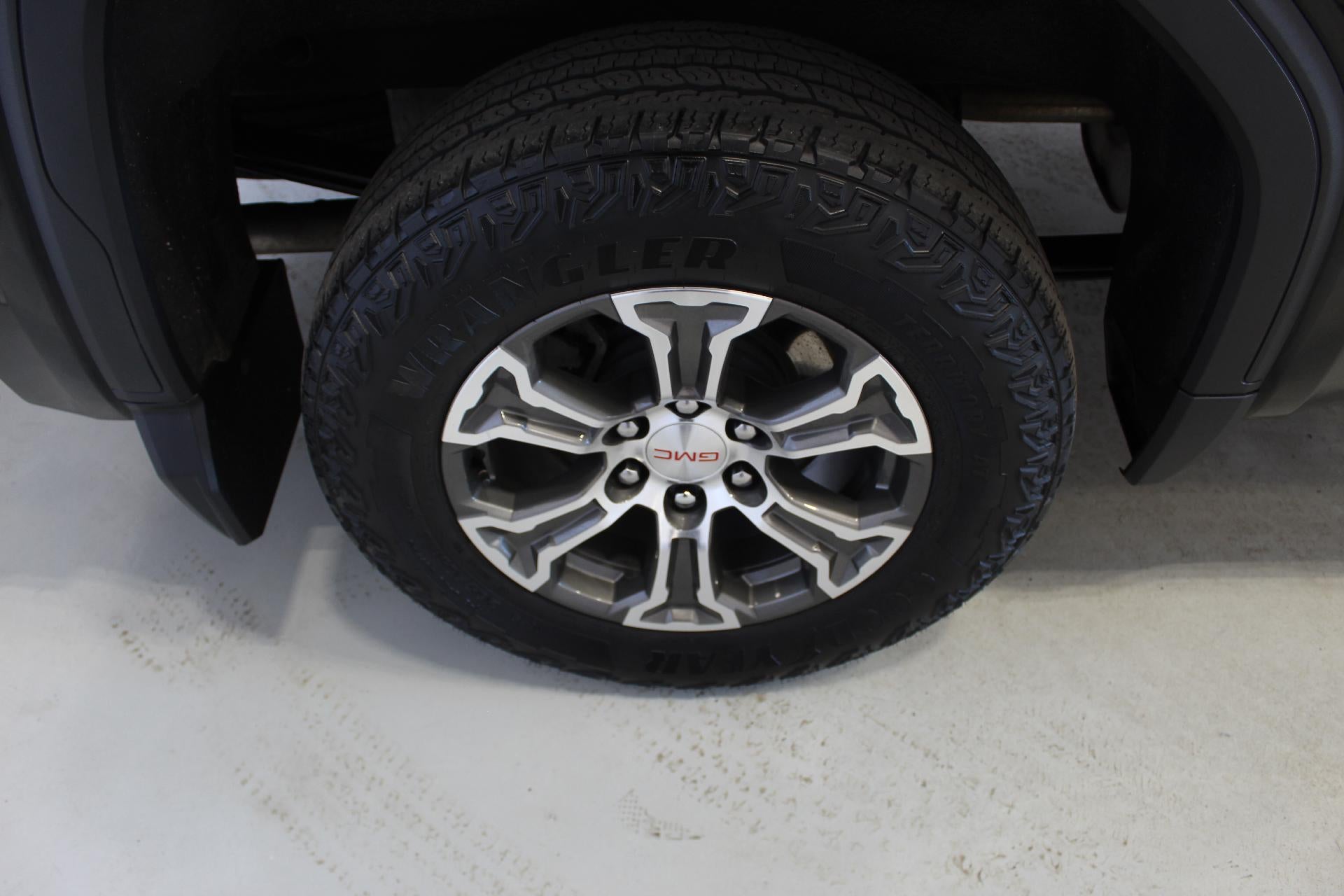 2023 GMC Sierra 1500 SLE