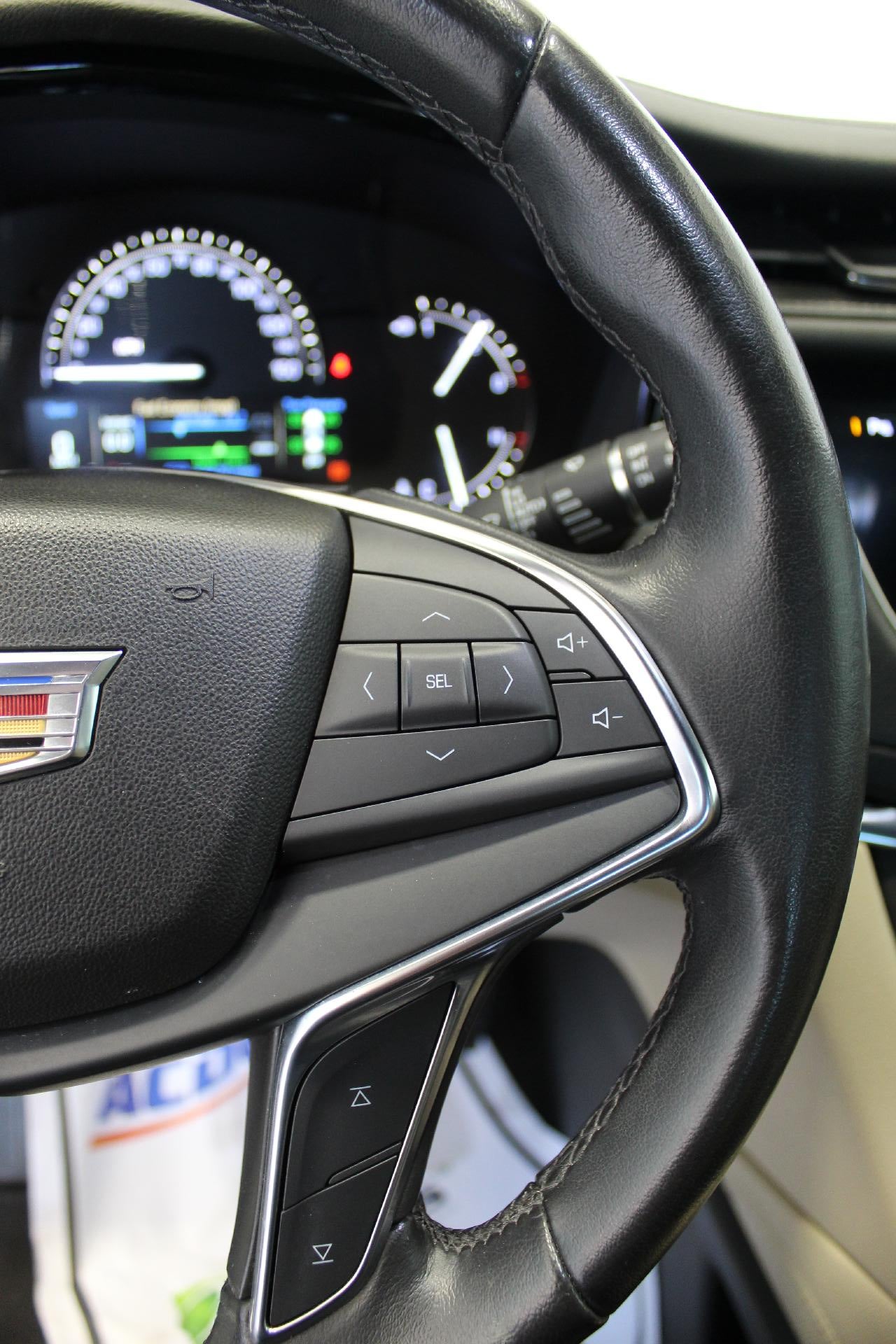 2018 Cadillac XT5 Luxury FWD