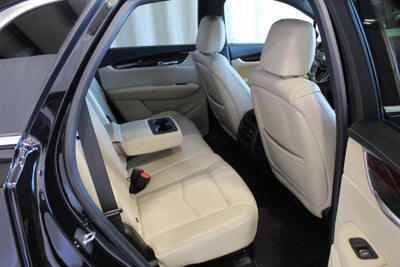 2018 Cadillac XT5 Luxury FWD