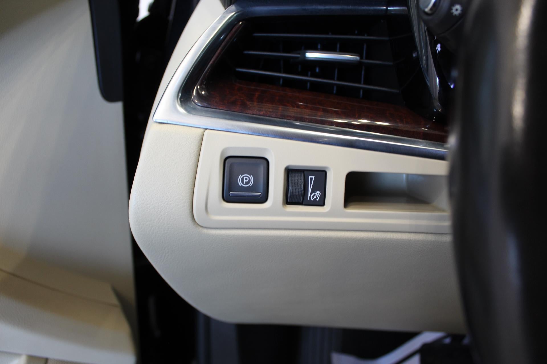 2018 Cadillac XT5 Luxury FWD