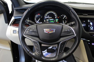 2018 Cadillac XT5 Luxury FWD