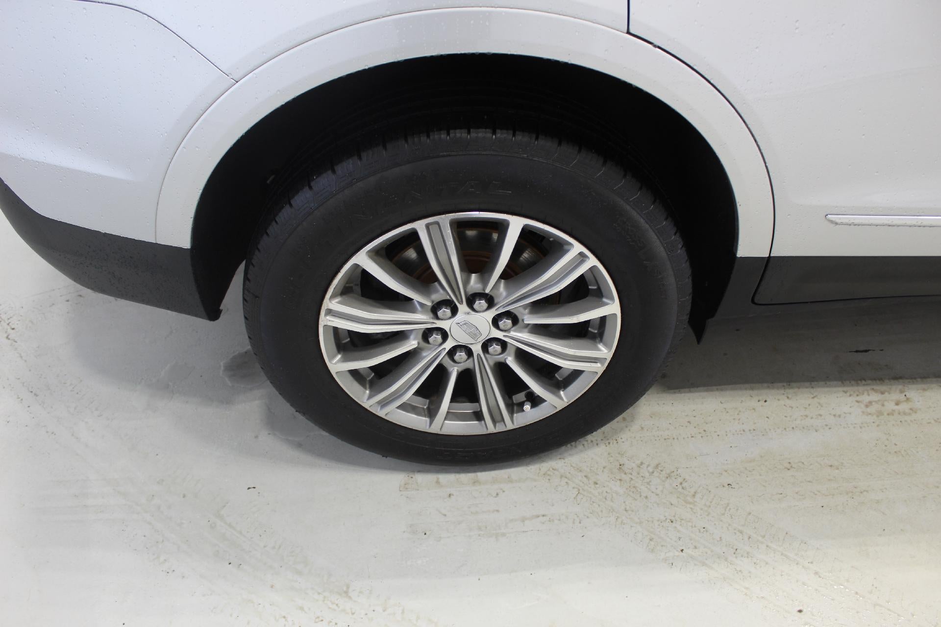 2017 Cadillac XT5 Luxury AWD