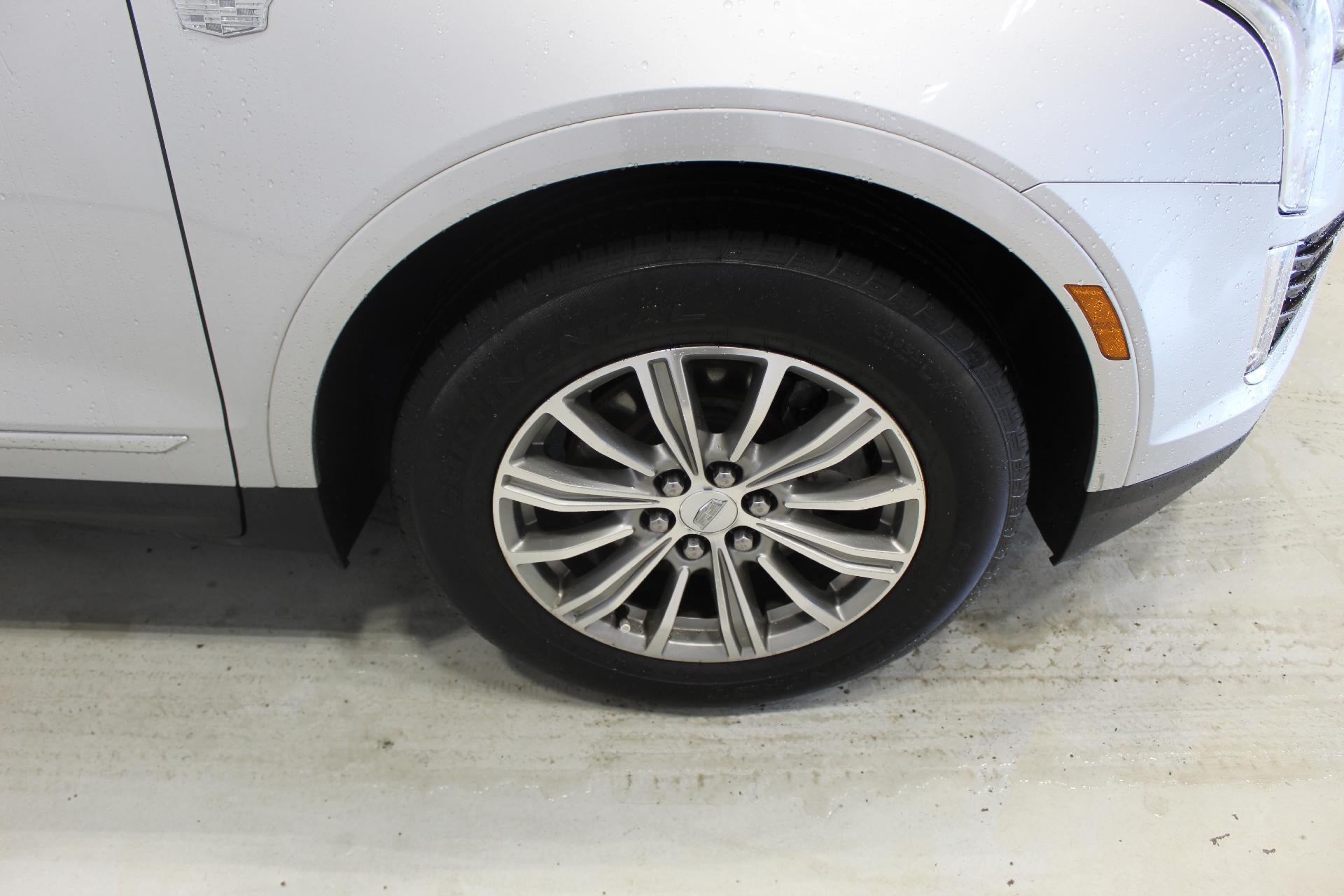 2017 Cadillac XT5 Luxury AWD