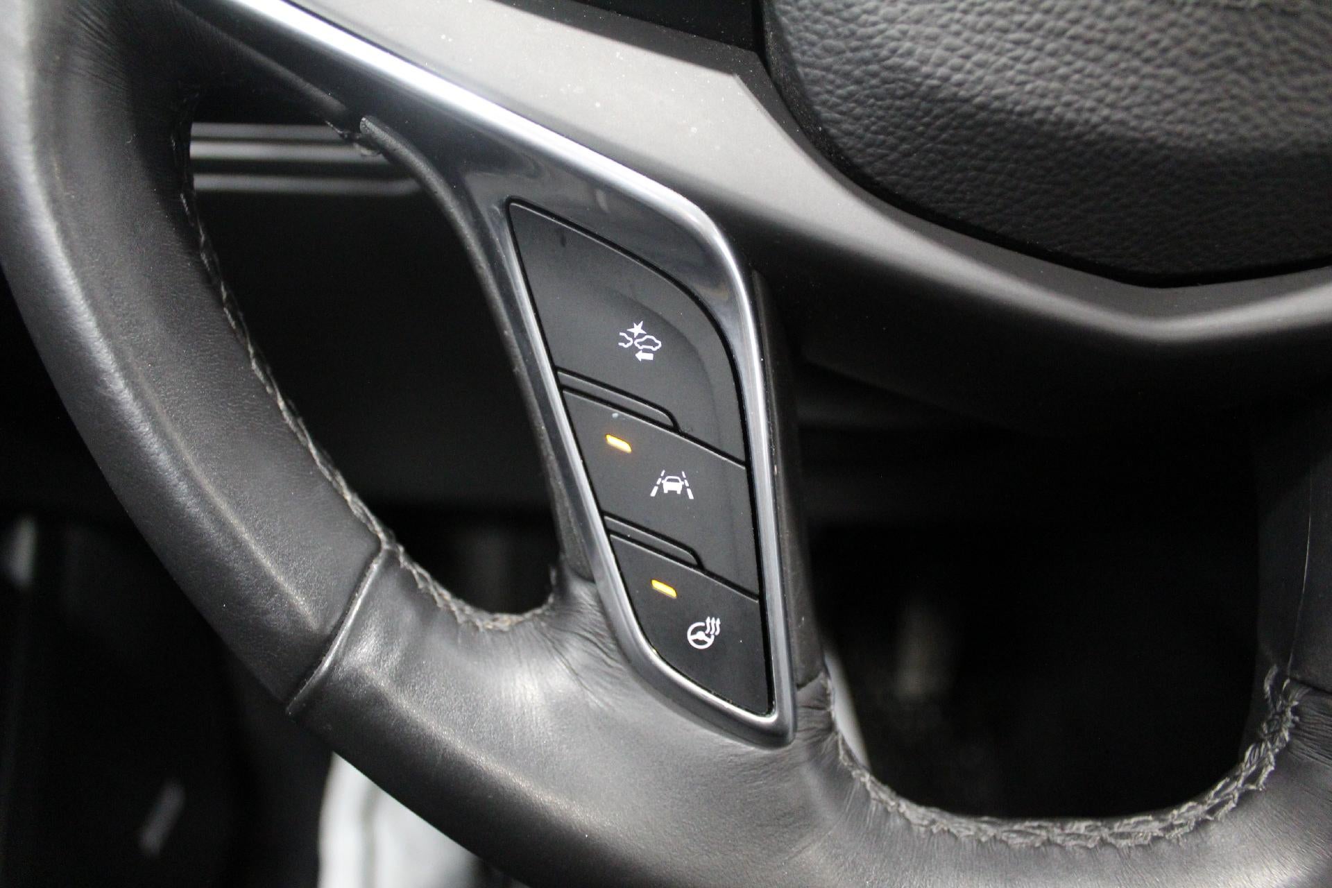 2017 Cadillac XT5 Luxury AWD