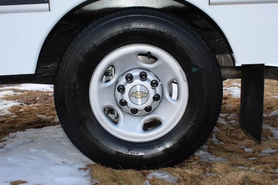 2026 Chevrolet Express Cutaway 3500 Base