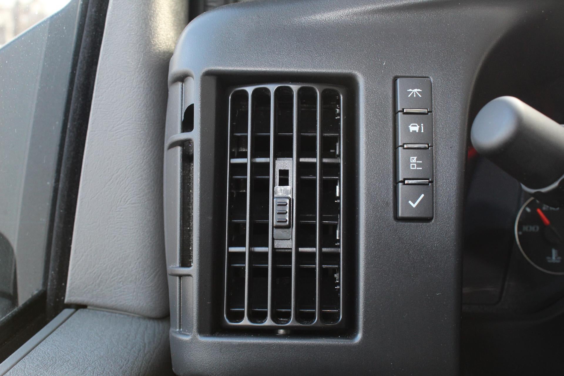 2026 Chevrolet Express Cutaway 3500 Base