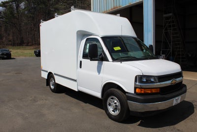 2026 Chevrolet Express Cutaway 3500 Base