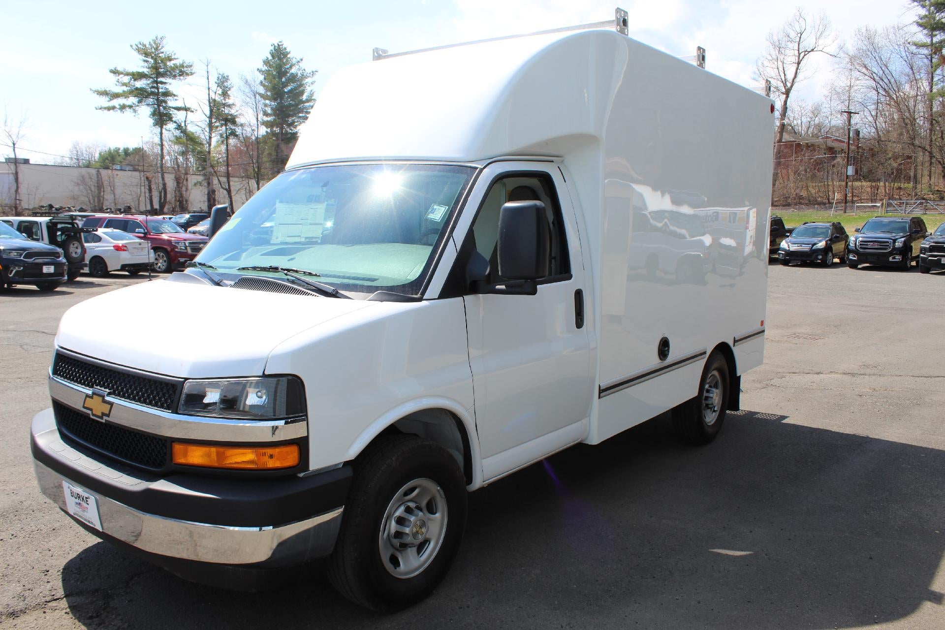 2026 Chevrolet Express Cutaway 3500 Base