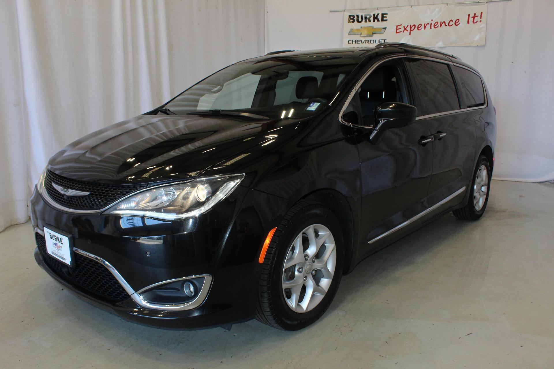 2020 Chrysler Pacifica L