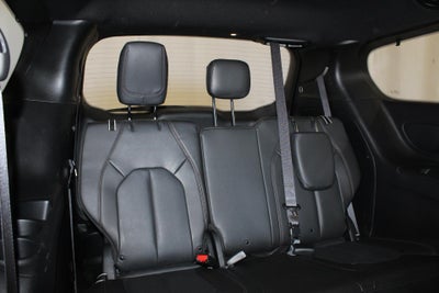 2020 Chrysler Pacifica L