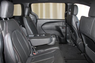 2020 Chrysler Pacifica L