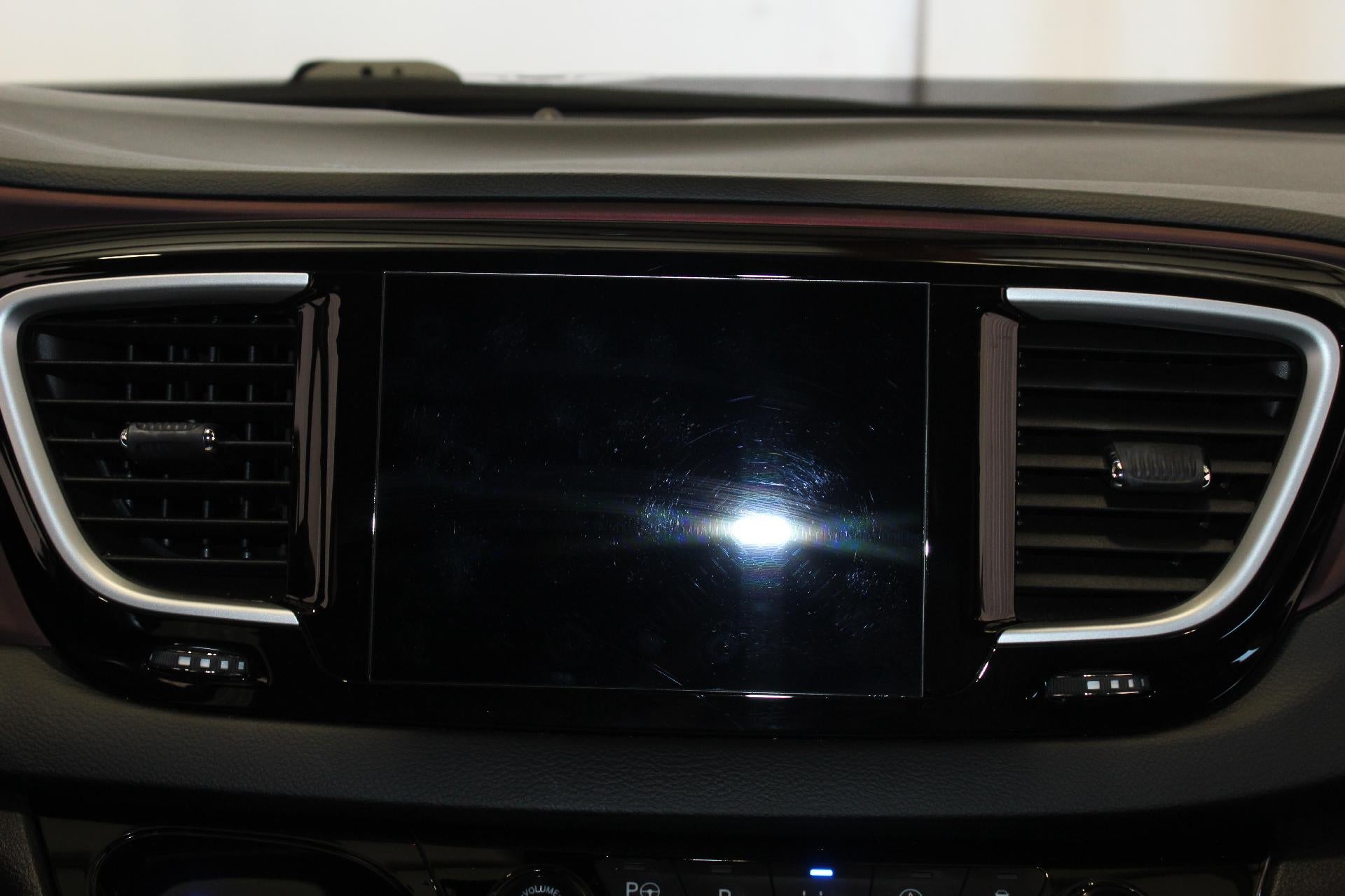 2020 Chrysler Pacifica L